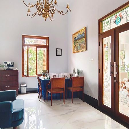 Griya Asih Hotell Yogyakarta Exteriör bild