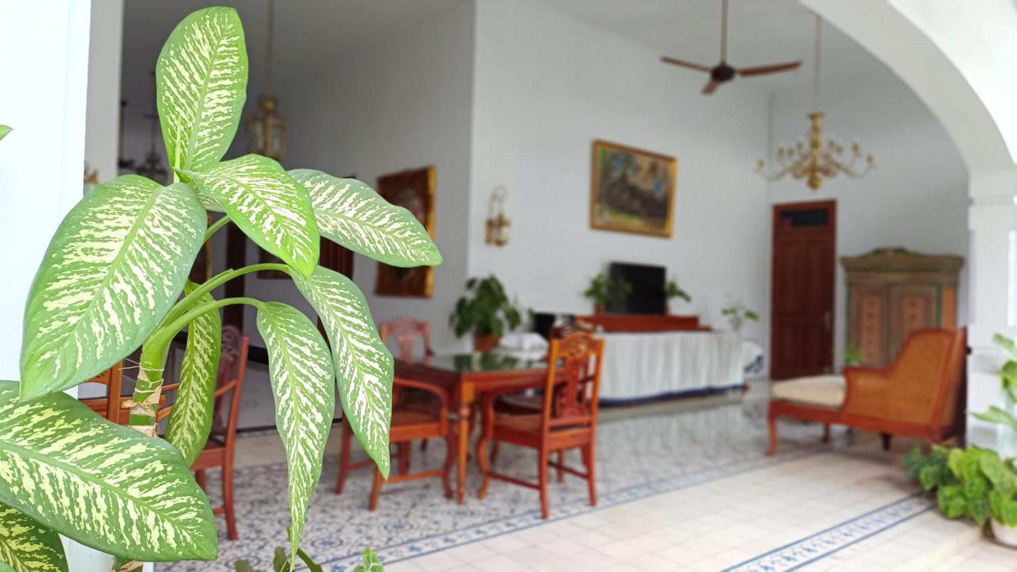Griya Asih Hotell Yogyakarta Exteriör bild
